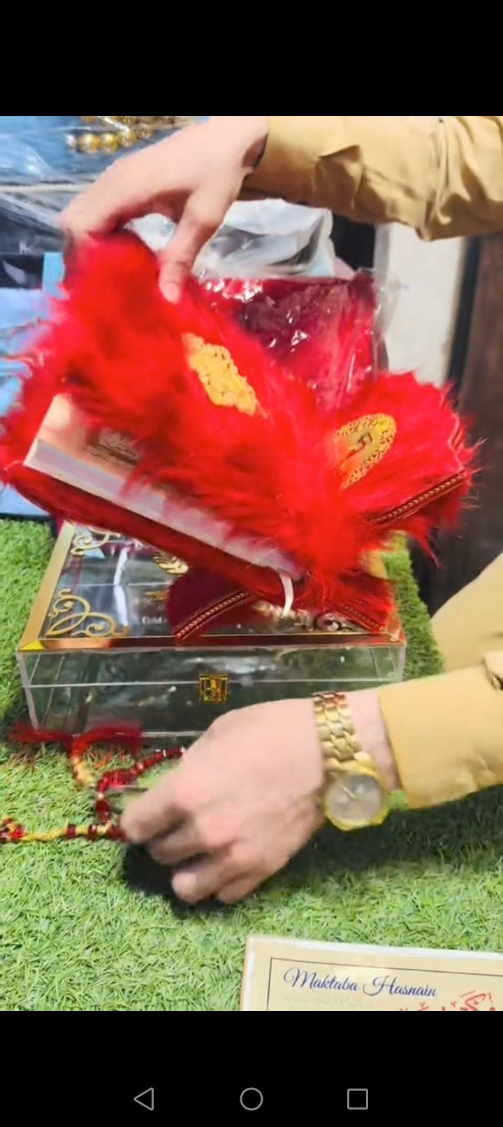 Premium Quran Gift Set with Tasbeeh, Rehal, Attar, Janamaz & Elegant Gift Box – A Complete Islamic Gift for Every Occasion